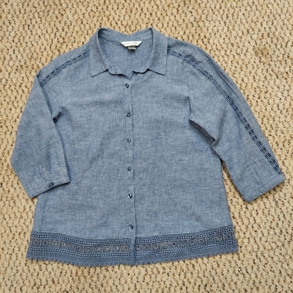 Christopher & Banks Tops - Christopher & Banks Linen Blend Blouse Womens Small Button Up Lace Accents Shirt